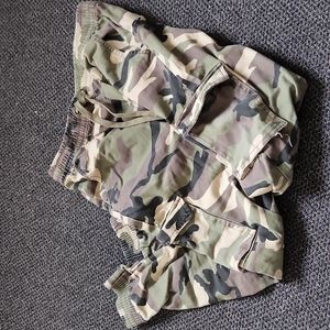 Women's Slim Cargo Joggers